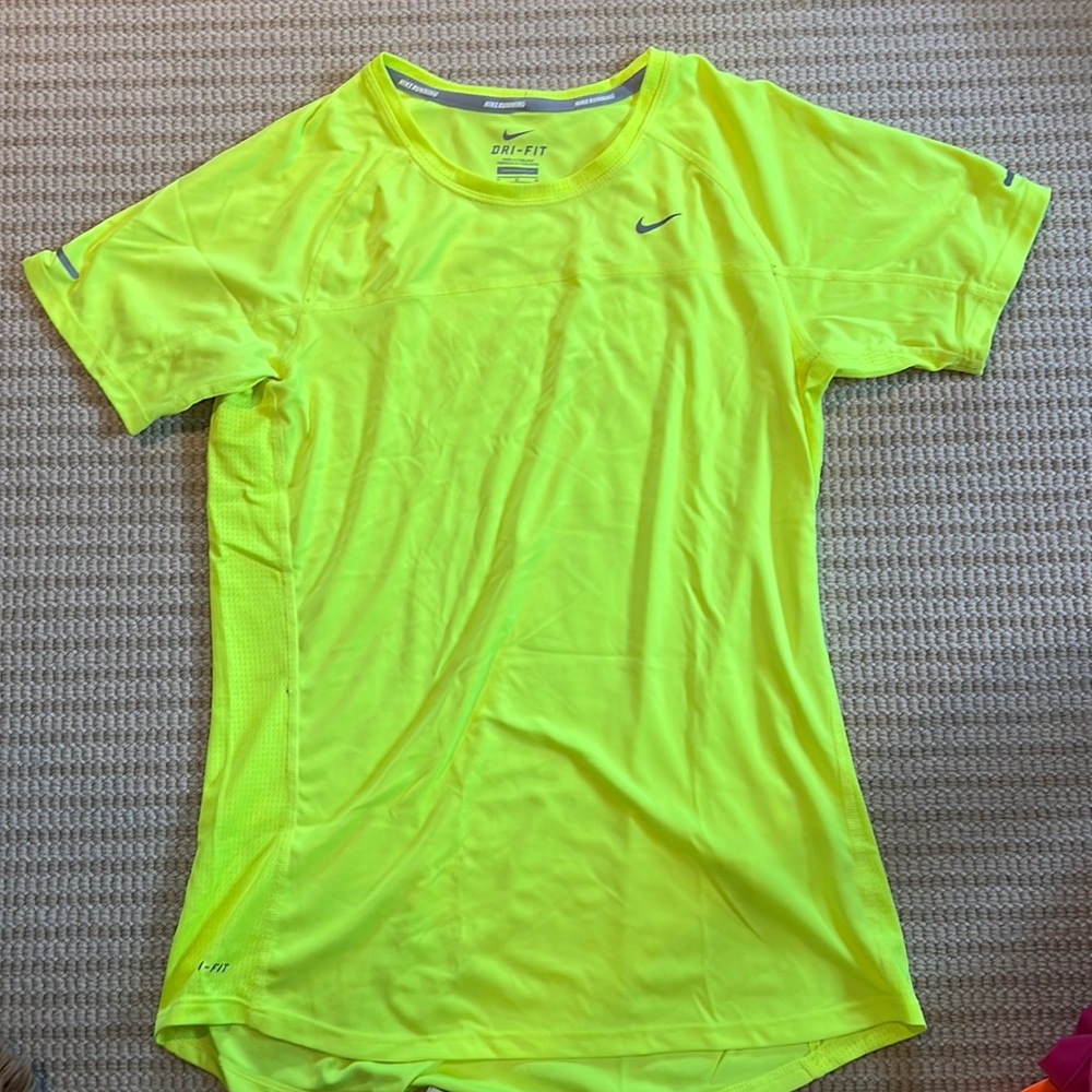Nike Dri Fit T-Shirt